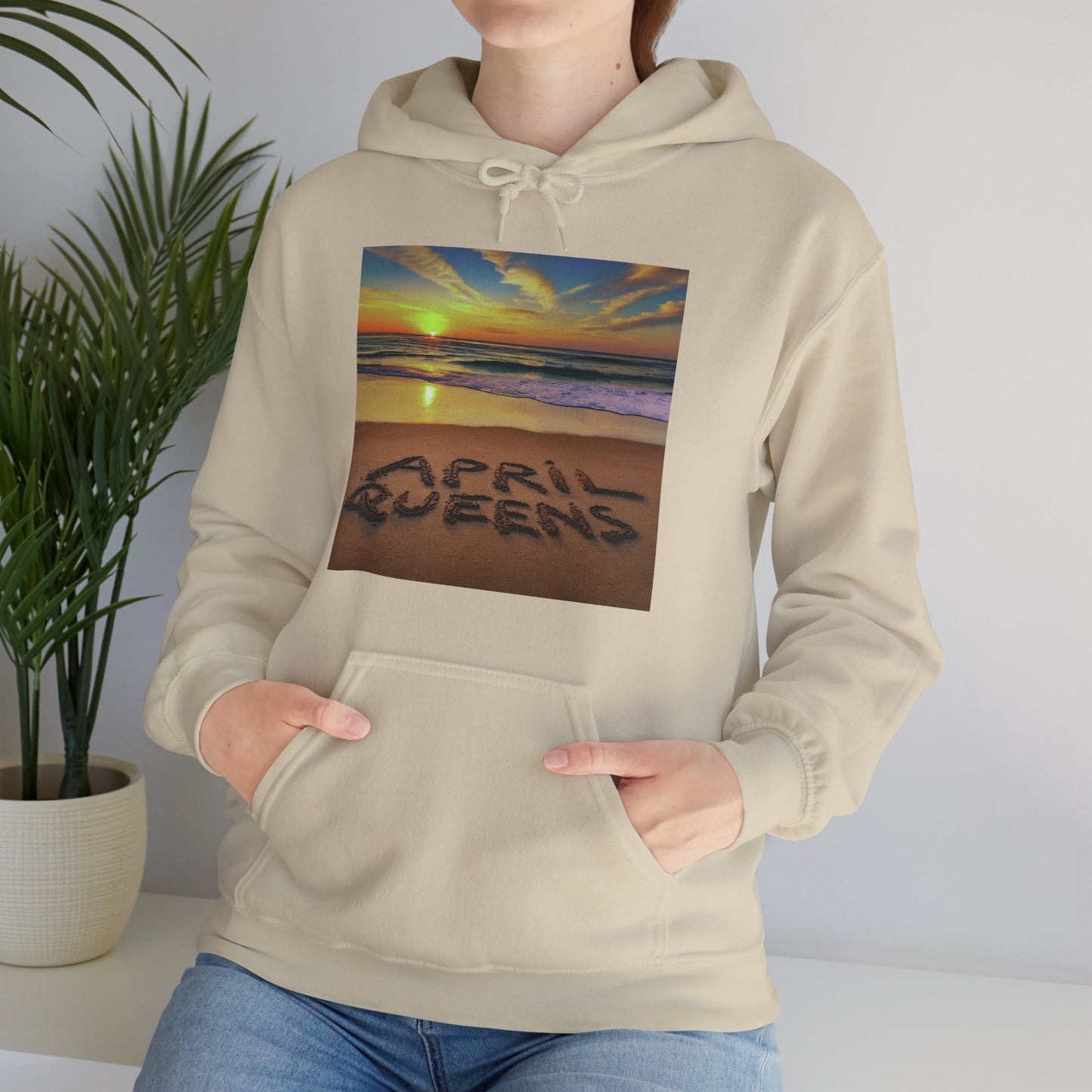 April queen Unisex Heavy Blend™ Hooded Sweatshirt