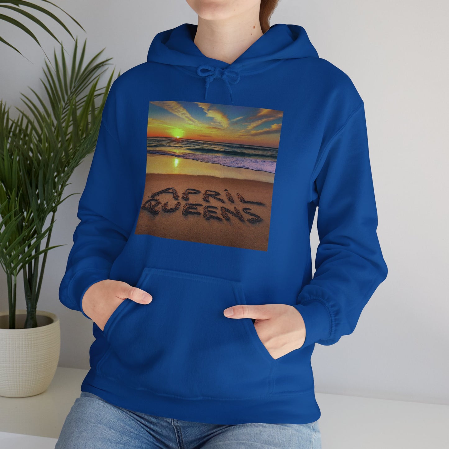 April queen Unisex Heavy Blend™ Hooded Sweatshirt