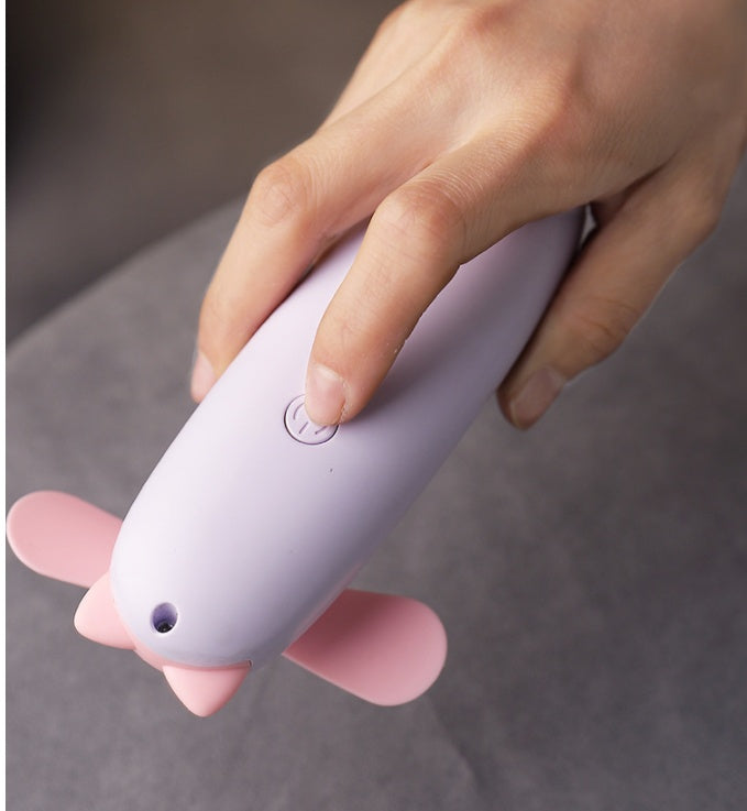 Quicksand Mini Fan – Compact, Powerful & Aesthetic Cooling On-the-Go