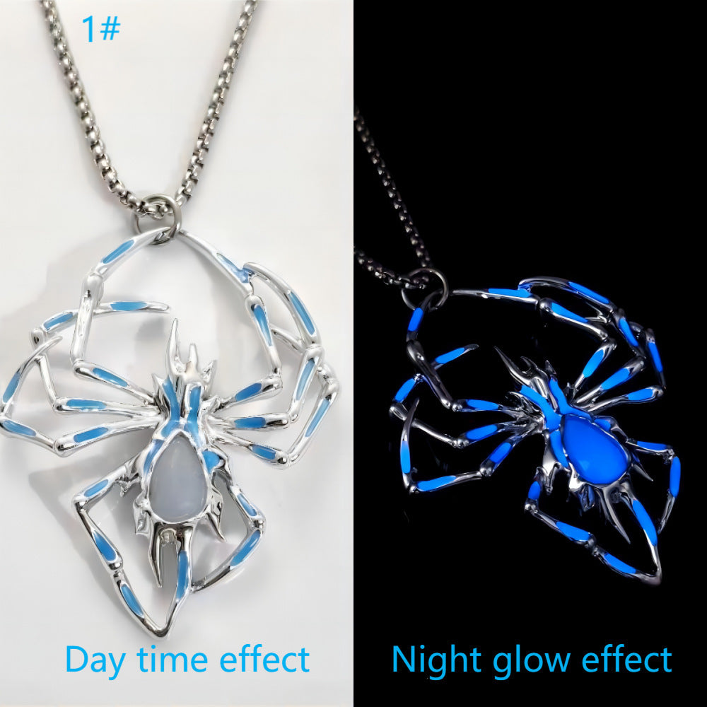 Halloween Spider Necklace  Jewelry for both men and women and Glow-in-the-dark