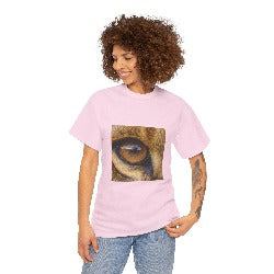 Piercing Eagle Eye Graphic T-Shirt