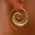 Retro Gold Geometric Earrings – Vintage Ring-Inspired Zinc Alloy Jewelry