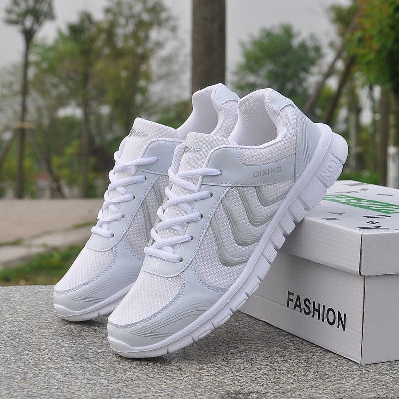 Shoes women sneakers 2022 fashion summer light breathable mesh shoes woman fast delivery tenis feminino women casual shoes