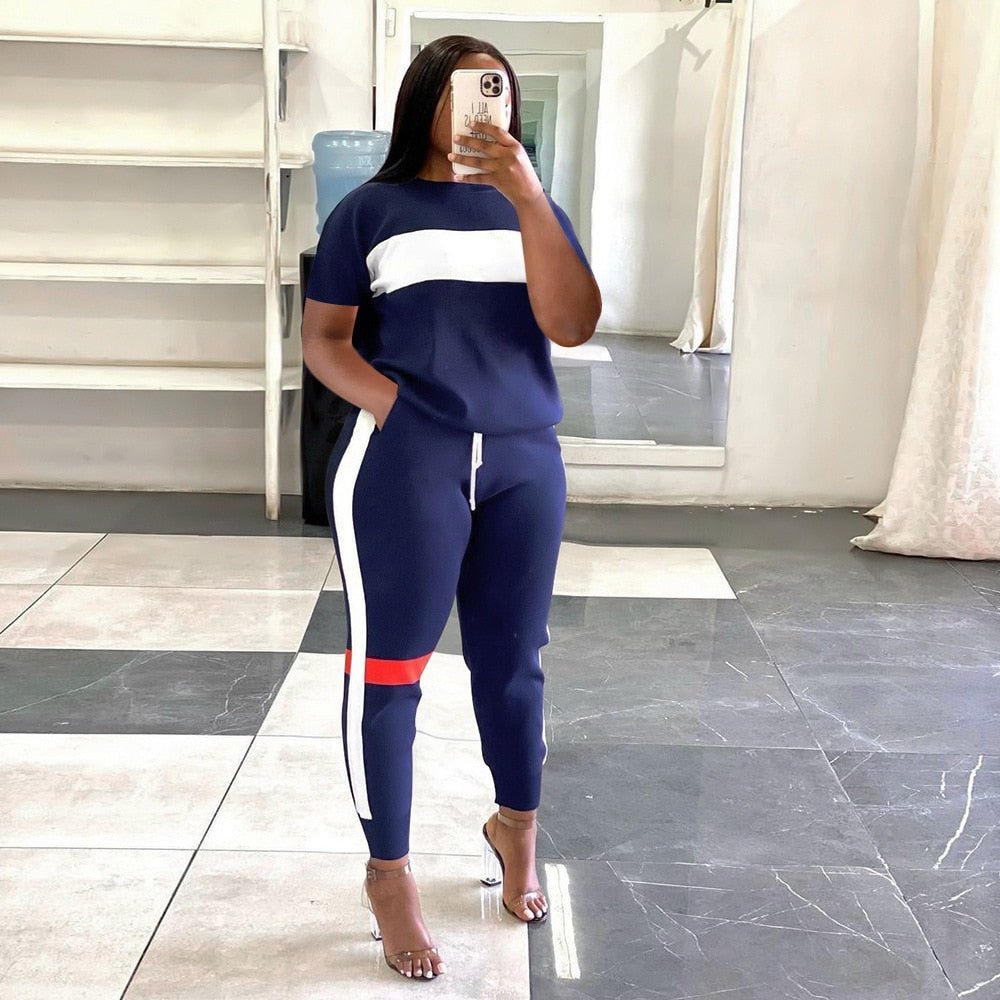 best Active Two 2 Pieces Set for Women Fall Winter Fitness Outfit Pullover Sweatshirt + Jogger Pants Sporty Street Tracksuit Active Two 2 Pieces Set for Women shop online at M2K Trends for