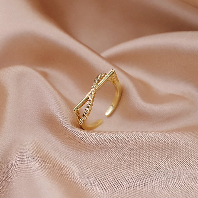 best LATS Luxury Gold Color Pearl Zircon Rings for Woman 2021 Vintage Sexy Open Ring Party Joint Ring Fashion Elegant Jewelry Gifts Jewelry & Watches shop online at M2K Trends for Jewelry Sets & More