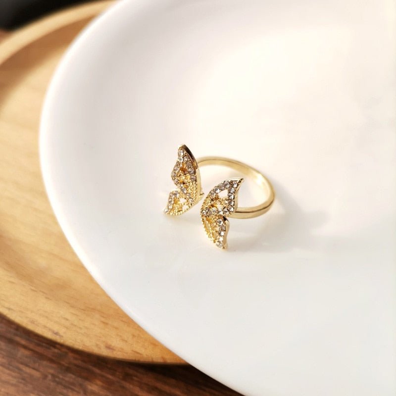 best LATS Luxury Gold Color Pearl Zircon Rings for Woman 2021 Vintage Sexy Open Ring Party Joint Ring Fashion Elegant Jewelry Gifts Jewelry & Watches shop online at M2K Trends for Jewelry Sets & More