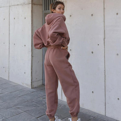 best New Style Autumn And Winter Women's New Casual Hoodie Coat Sports Suit New Style Autumn And Winter Women's New Casual Hoodie Coat Sports Suit shop online at M2K Trends for New Style Autumn And Winter Women's New Casual Hoodie Coat Sports Suit