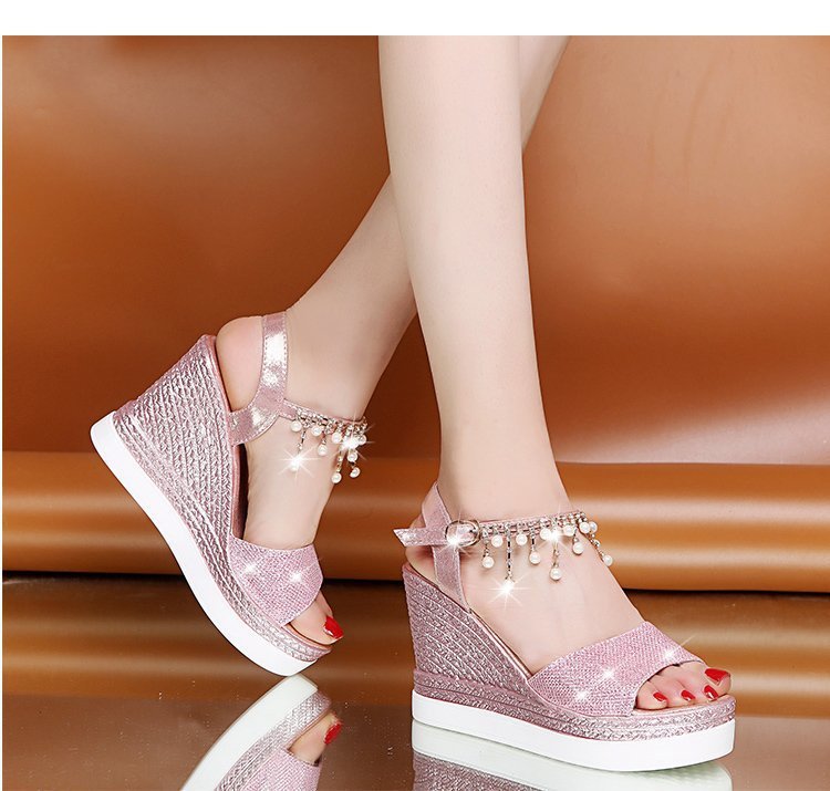 best Wedge Roman Sandals Platform Sandals sandals shop online at M2K Trends for #CanadaApparel #CanadianDesign